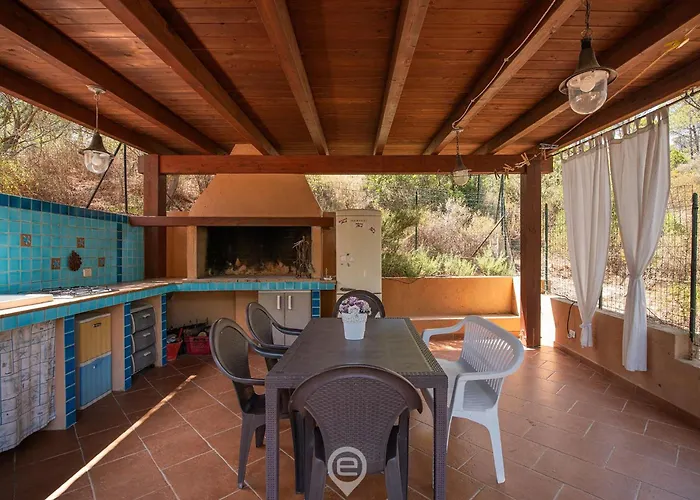 度假居 Pinus Village Coastal Hideway