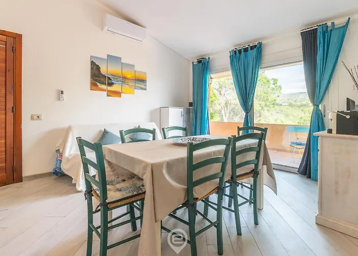 Pinus Village Coastal Hideway 福特村