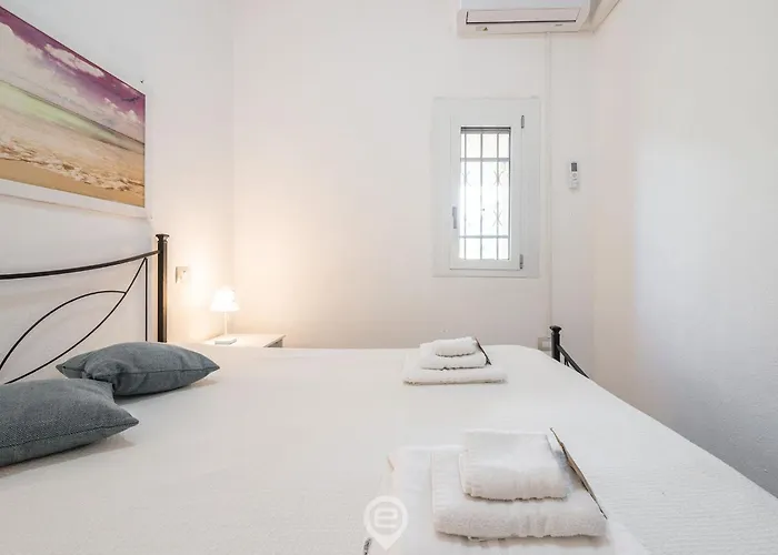 度假居 Pinus Village Coastal Hideway 福特村