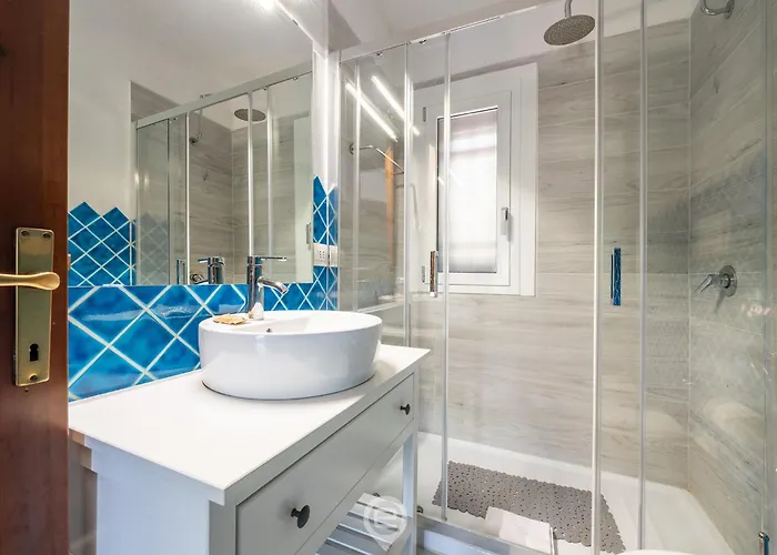 Pinus Village Coastal Hideway *